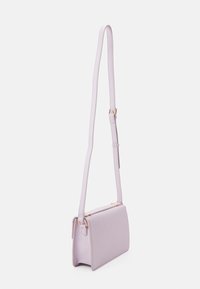Anna Field Torba preko tijela - lilac