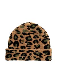 Beanie a maglia con un motivo a stampa leopardo in tonalità di beige, nero e verde. Presenta un risvolto arrotolato e una texture morbida.