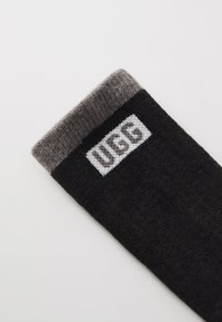 UGG LUANN WINTER BOOT UNISEX - Calze - tar/charcoal