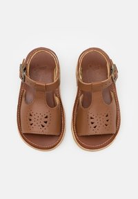 Young Soles BELLE T-BAR - Sandaler - chestnut brown