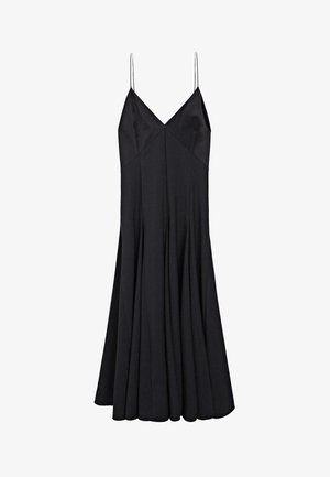 Schwarzes Satin-Nachthemd mit dünnen Spaghetti-Trägern, V-Ausschnitt und einem fließenden, plissierten Rock, der sanft fällt.