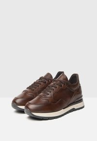 NeroGiardini Sneakers basse - marrone
