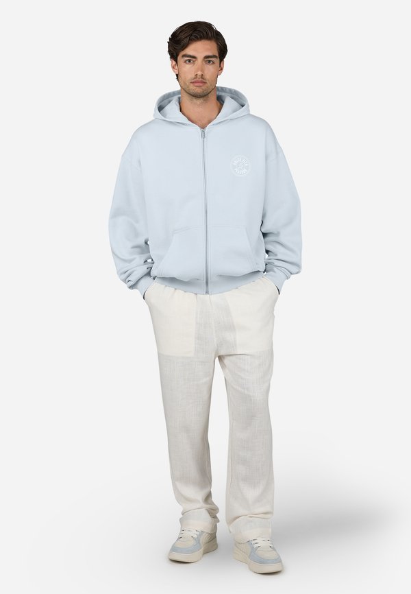CABERRY - Zip-up sweatshirt4