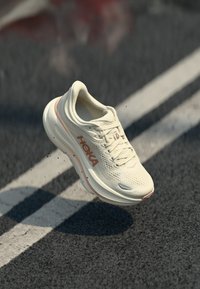 Neizbrano, oat milk/rose gold-coloured