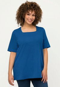 Ulla Popken CARREE-AUSSCHNITT - Jednoduché tričko - blue
