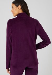 Damart SET - Pyjama - prune