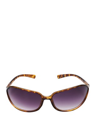 Sunčane naočale s okvirima u boji kornjačevine i velikim, zaobljenim tamnim lećama s gradijentom, nagnute prema gore.