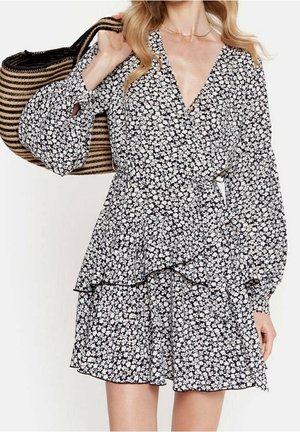 Hverdagskjole - black