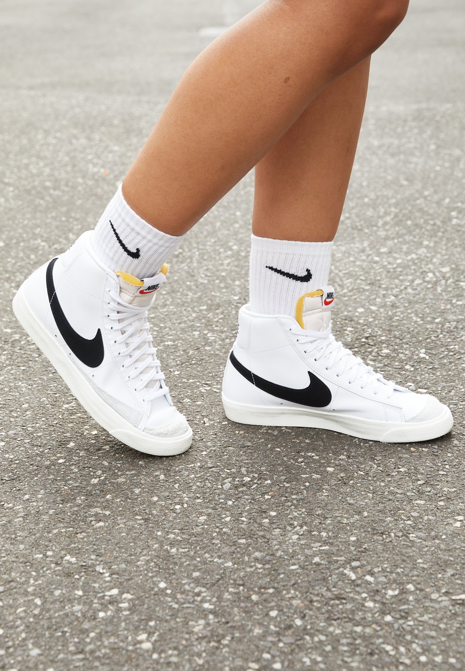 hightop nike socks