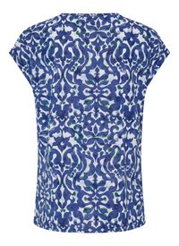 Lühikeste varrukatega särk, millel on sinise ja rohelise abstraktse lillemustriga valgel taustal, ümara kaelusega ja lõdva istuvusega.