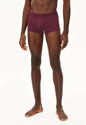 Bordeauxfarbene Boxershorts mit enger Passform, aus weichem Stoff. Verfügt über einen Logo-Elastikbund und einen markanten Vorderpouch zur Unterstützung.