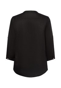 Schwarze, leichte Bluse mit glatter Textur, Dreiviertelärmel, einem Rückenfalten und geknöpften Manschetten. Der Saum ist leicht abgerundet.