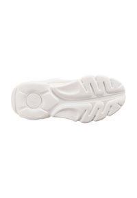 White sneaker sole with textured rubber, featuring a wavy tread pattern and embossed logo. Smooth finish, designed for grip and comfort.