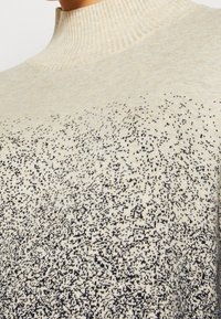 Marks & Spencer Sweter