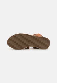 ONLY SHOES ONLMINERVA-1 - Espadrilky - cognac