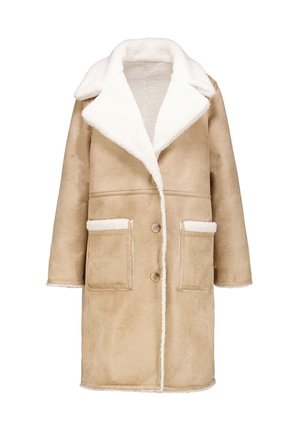 Manteau beige avec un col en fausse fourrure blanche, design croisé, deux poches avant et coutures visibles le long des bords.