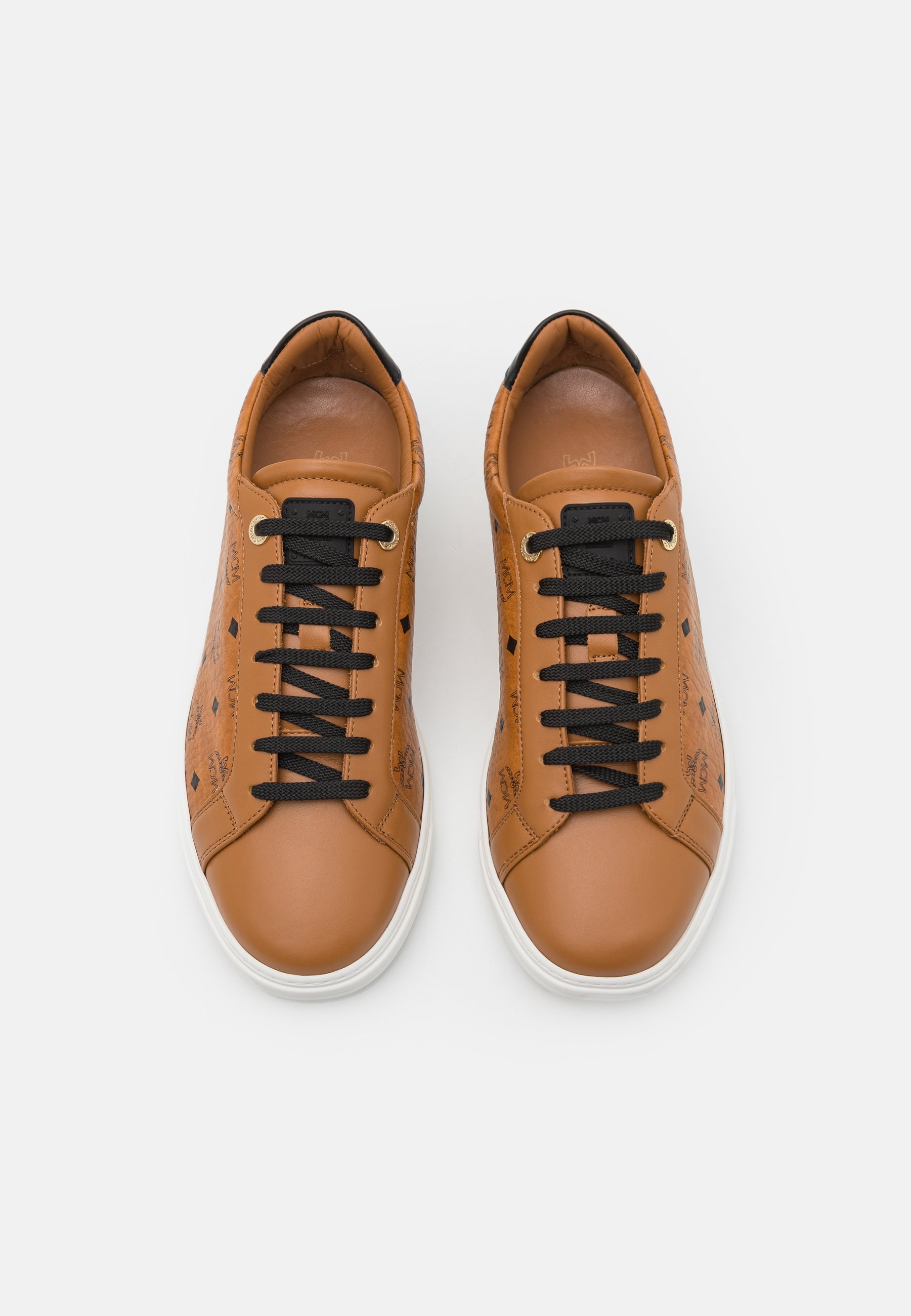 mcm trainers mens