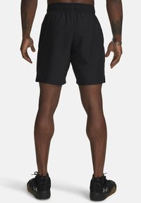 Under Armour TECH WORDMARK - Sporta šorti - black