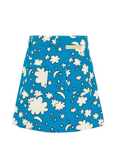 Jupe en coton bleu avec un motif ludique de nuages blancs, d'étoiles et de lunes, dotée de deux poches et d'une étiquette à la taille.