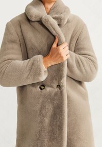 Mango Wintermantel - brown