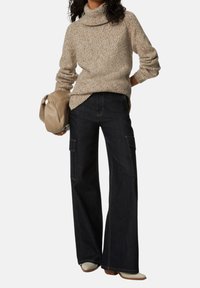 Marks & Spencer Sweter