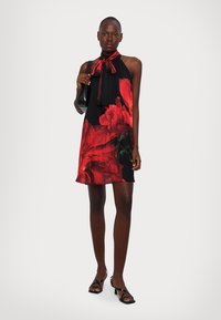 Alice + Olivia Vestido de cóctel - bright ruby