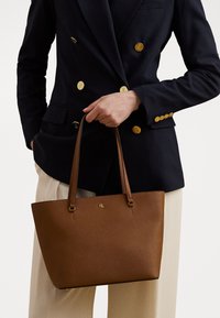 CROSSHATCH LEATHER MEDIUM KARLY TOTE - Käekott - tan