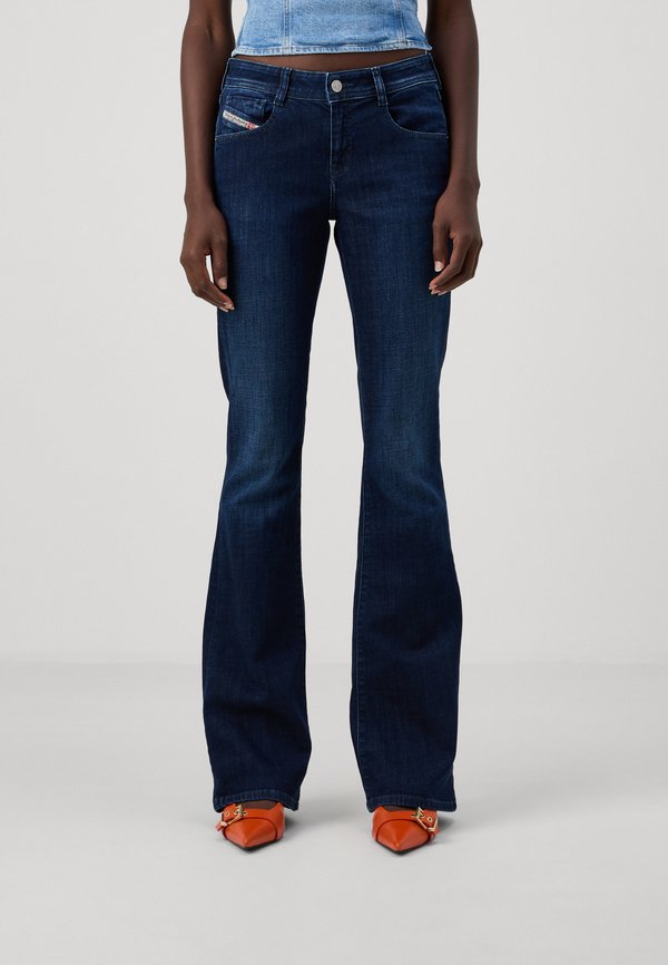 1969 D-EBBEY - Flared Jeans - 01