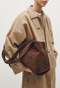 Massimo Dutti SPLIT - Handbag - light brown