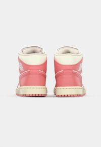 Jordan AIR JORDAN 1 MID - Zapatillas altas - sail/pink salt/guava ice/muslin