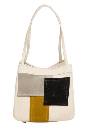 Beige ruskind taske med to stropper, der har et patchworkdesign i grå, sort og sennepsfarve. Blød tekstur med syede detaljer.