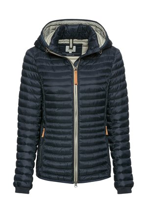 Veste rembourrée navy avec capuche, fermeture éclair, doublure intérieure en gris clair et accents en cuir beige sur la fermeture éclair et les manches.