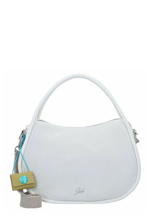 Weiße Handtasche aus perforiertem Material, mit gebogener Form und glattem Griff. Mit einem türkisfarbenen Akzent und einem kleinen hellbraunen Anhänger. Mit Reißverschluss.