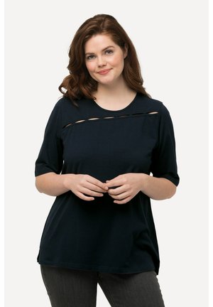 Ulla Popken T-Shirt dal Taglio Svasato con Scollo Rettangolare e Mezze Maniche Nero 46+ 807286130-46