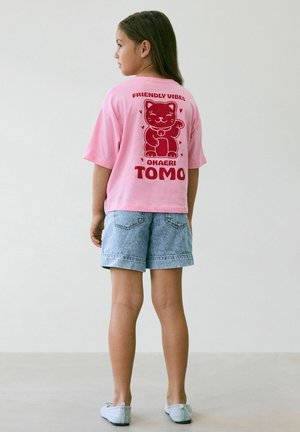 Name it, - T-shirt z nadrukiem