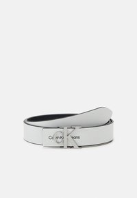 CC BELT 30 MM WHITE CALFSKIN GOLD HARDWARE WITH WHITE MIX BLACK LOGO