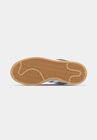 adidas Originals CAMPUS 00S W - Riedlenčių batai - onix/core white