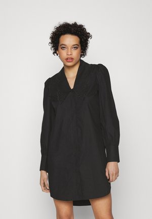 COLLYSA - Vestido camiseiro - black