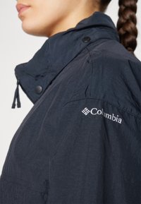 Columbia PARACUTIE™ - Vindjacka - black