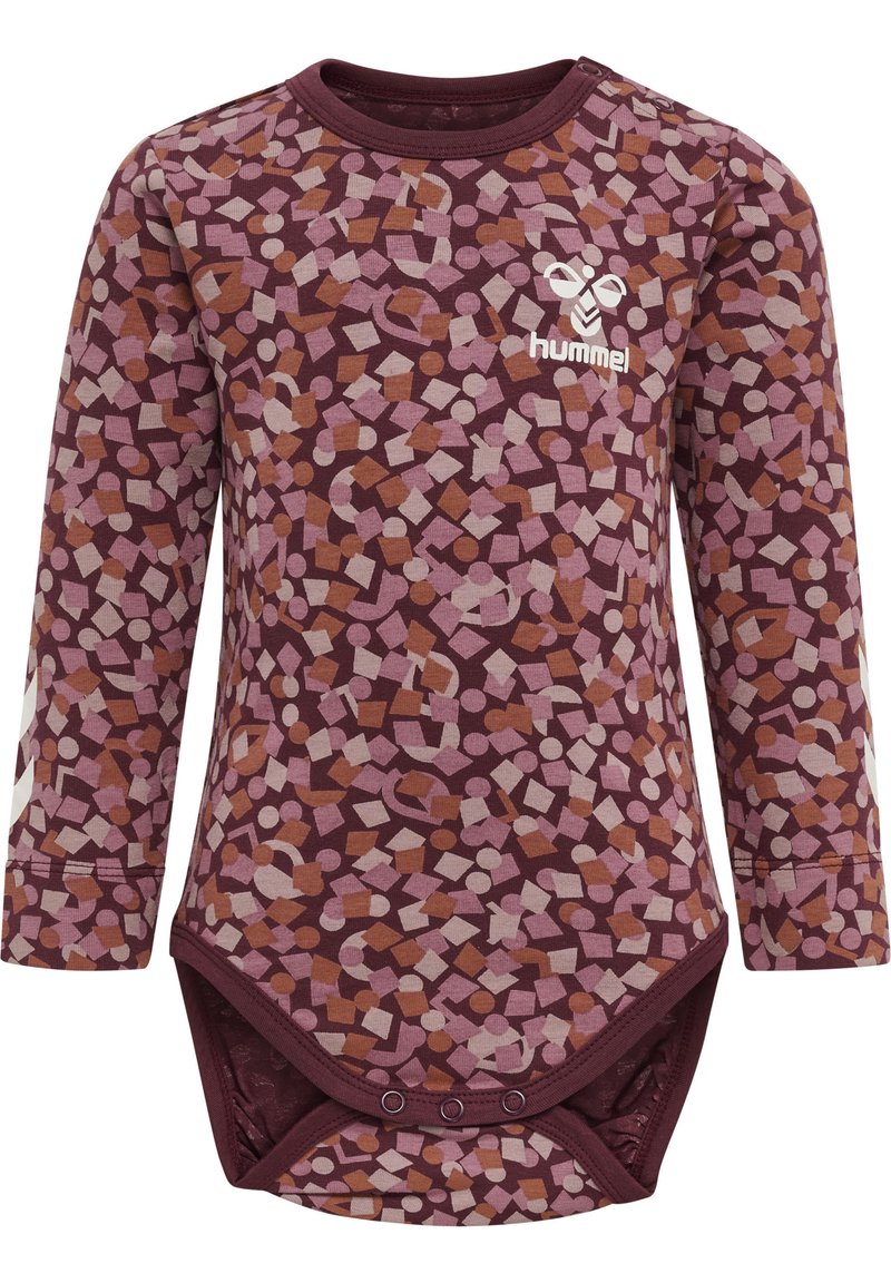 Bordeaux longsleeve bodysuit met een geometrisch patroon in roze en bruin. Voorzien van drukknoopsluiting aan de onderkant en een ronde halslijn.