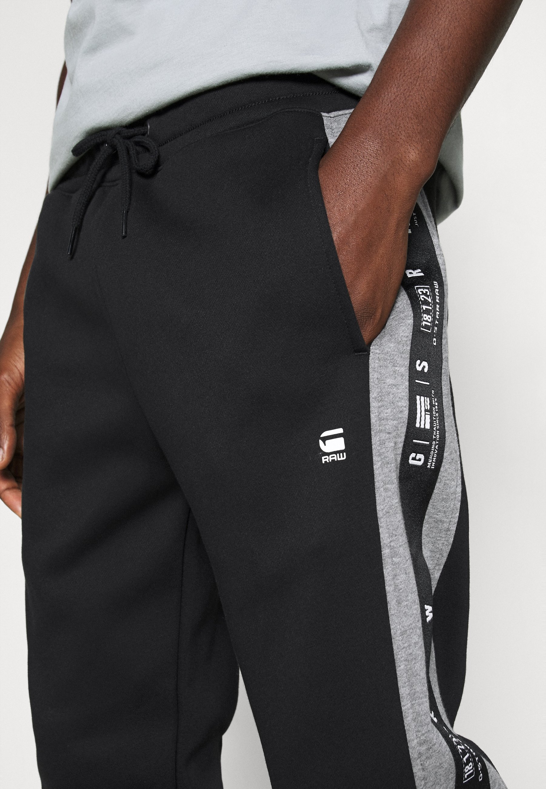 G Star SPORT HEATHER STRIPE Joggebukse blacksvart G Star SPORT HEATHER STRIPE Joggebukse blacksvart