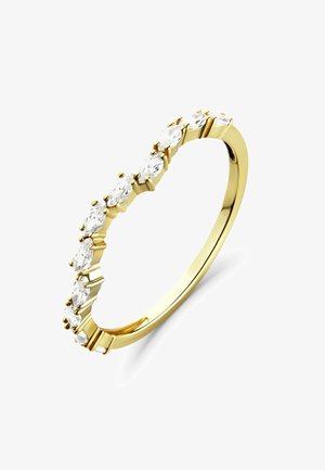 Dünner Goldring mit einer Reihe ovaler, klarer Edelsteine entlang des Rings, gezeigt auf weißem Hintergrund.
