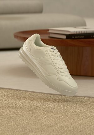 Pier One, UNISEX - Baskets basses - white