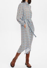 Nümph Skjortklänning - light blue