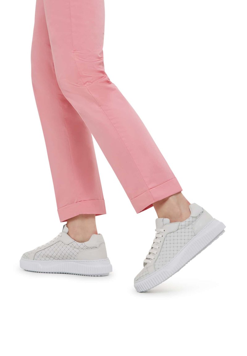 Voile Blanche LIPARI - Sneakers basse - white