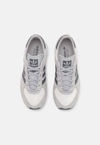 adidas Originals ATLANTA UNISEX - Sneaker low - grey two/grey five/chalk white
