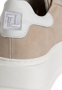 Tamaris 1-23812-41 - Sneakers - antelope