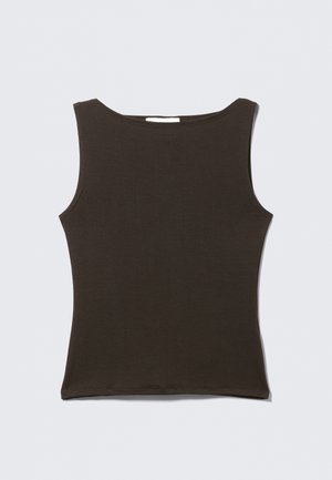 Haut sans manches marron foncé avec un col rond, coupe ajustée, texture lisse et ourlet net. Style minimaliste, sans logos ni motifs visibles.