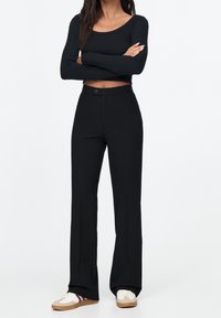 PULL&BEAR Bukser - black