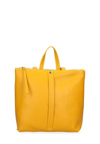 Borsa tote in pelle gialla con finitura testurizzata, chiusura superiore con zip e due manici corti. Presenta una striscia verticale decorativa.